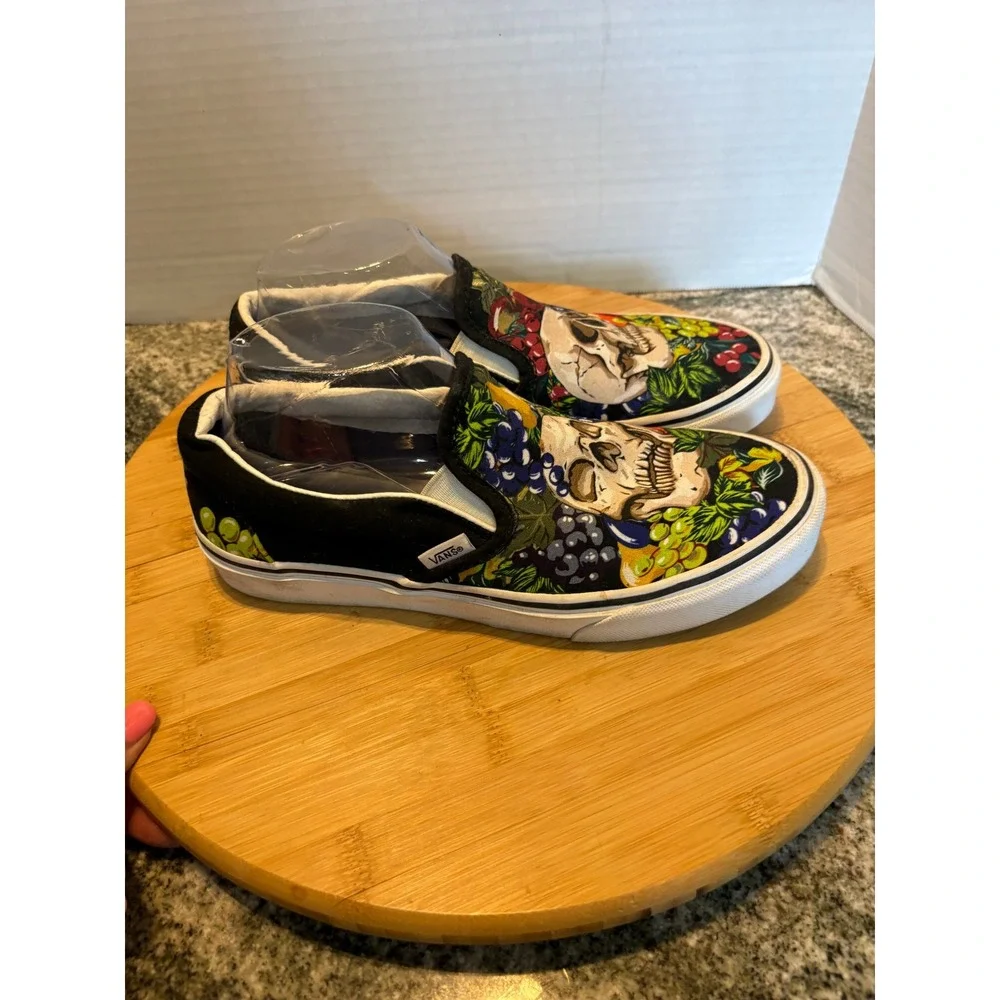 Vans Classic Slip-On Still Life Skull Fruit Canvas Sneakers Mens 8 Womens 9.5